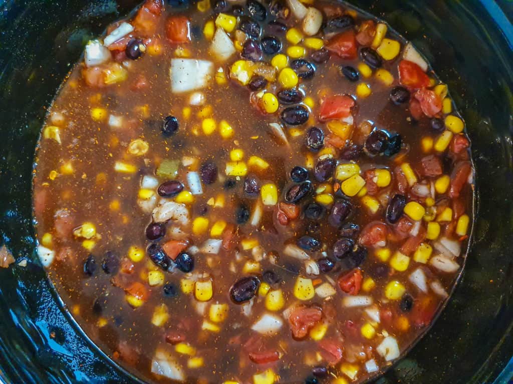 chicken chili recipe in a slow cooker