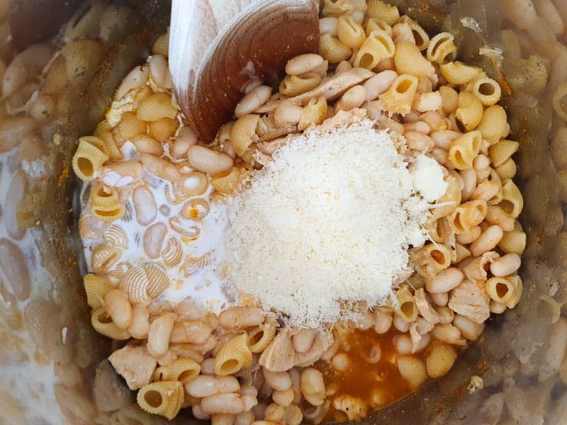 parmesan and heavy cream in chicken pasta