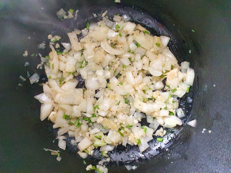 cooking onion garlic and coriander