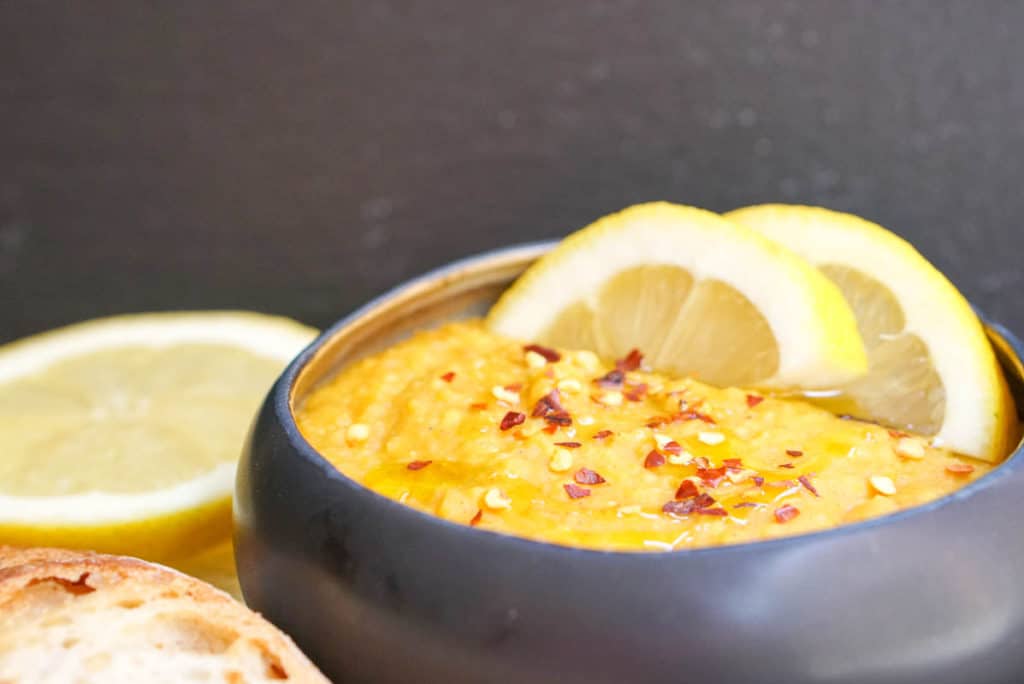 Red lentil soup with lemon